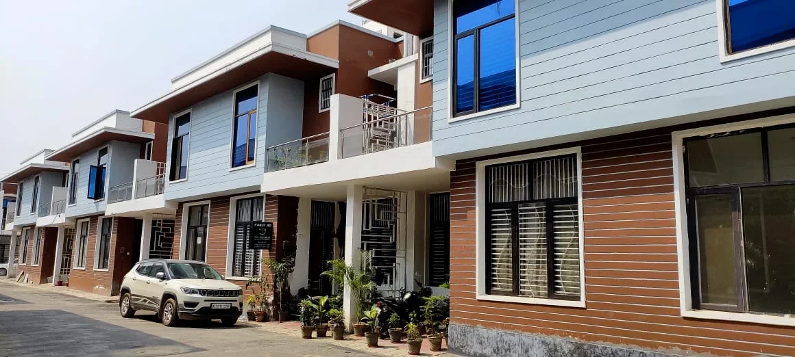 Kingson Green Villa  